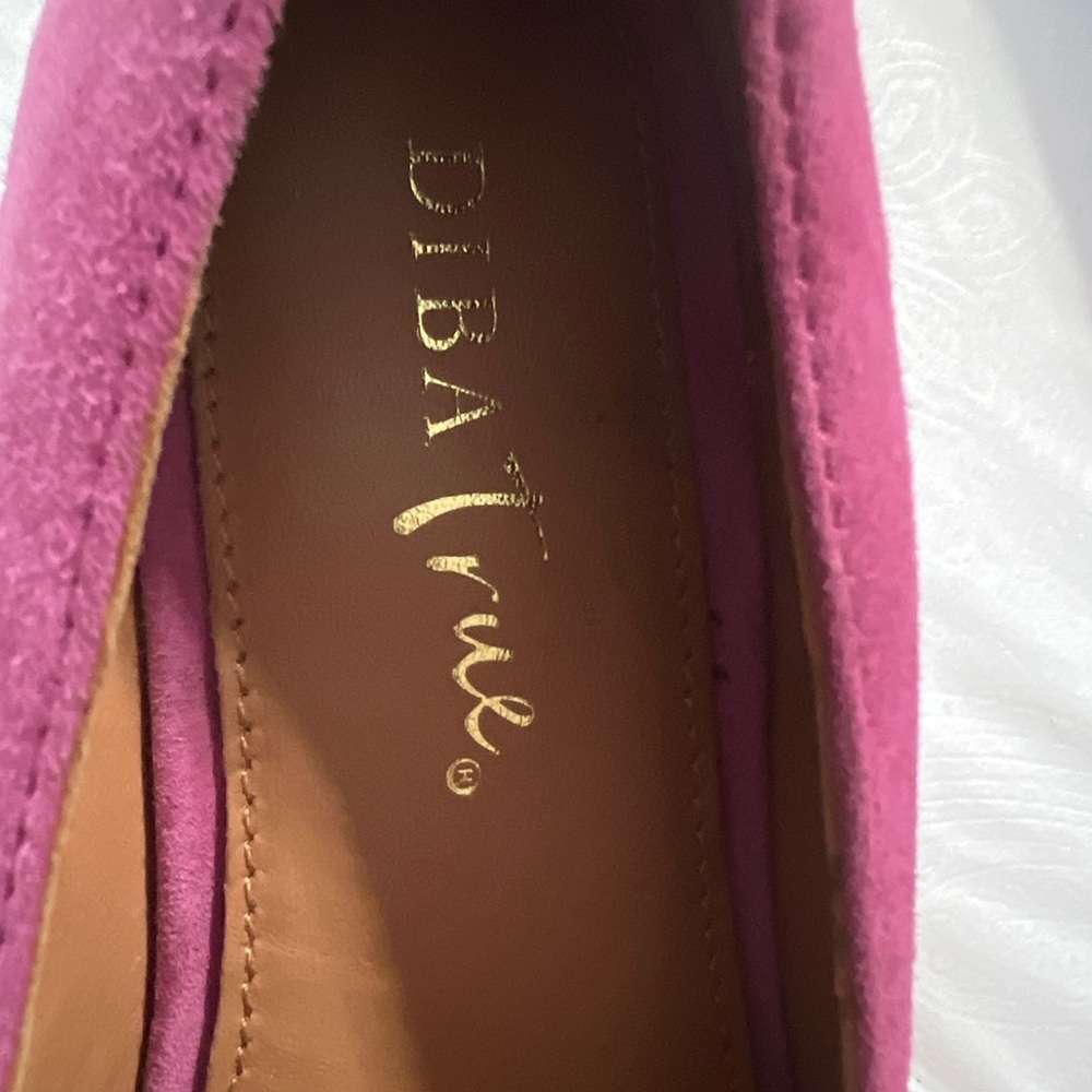 Women’s Pink Suede Slip-On Loafers with Gold Accent - Picture 10 of 13
